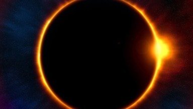 साल का पहला सूर्य ग्रहण आज, जानें भारत में सूतक काल लगेगा या नहीं